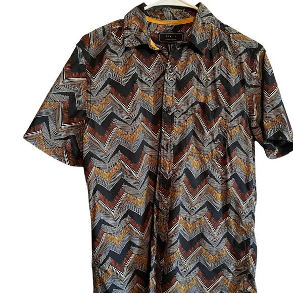 21 Men Short Sleeve Button-Up Shirt Size XS – Chevron Print Streetwear Top - Picture 3 of 5